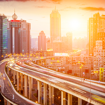 Complex interchange leading to a large city.