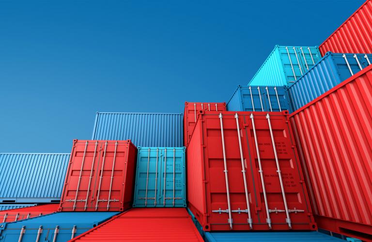 On Tariffs with Tom Porcelli - Insights from both sides of the credit equation